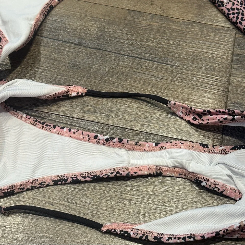 Yandy Pink Black Snakeskin Onepiece Monokini Swimsuit Medium